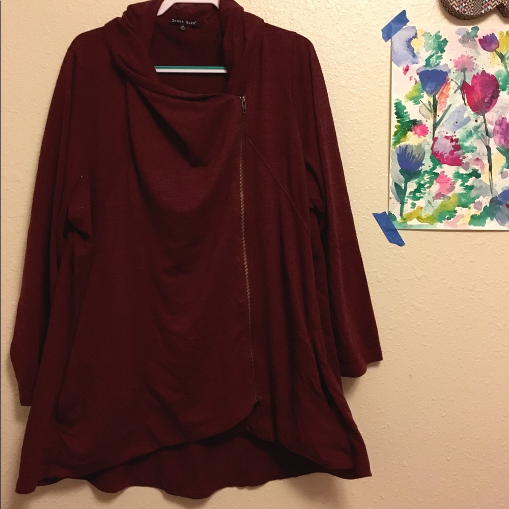 Airport Greeting Cardigan in Burgundy
